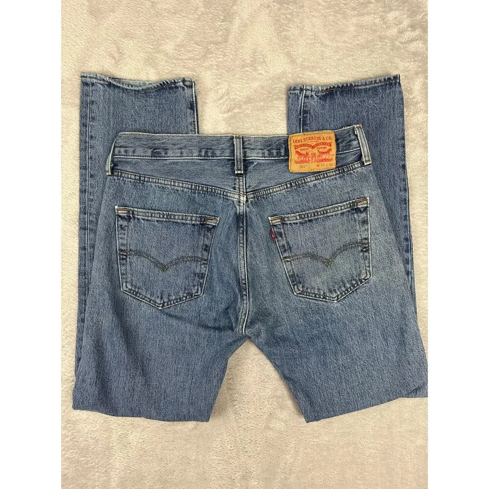 Levi's 501 xx Original Fit Mens 31x32 Medium Wash Denim Jeans Straight Leg